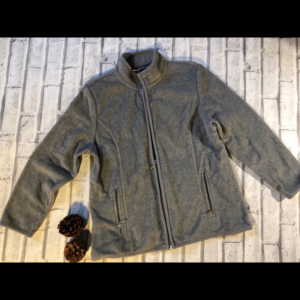 KAREN SCOTT sports zipper fleece ⛄️